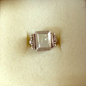 Premier designs ring size 7/8